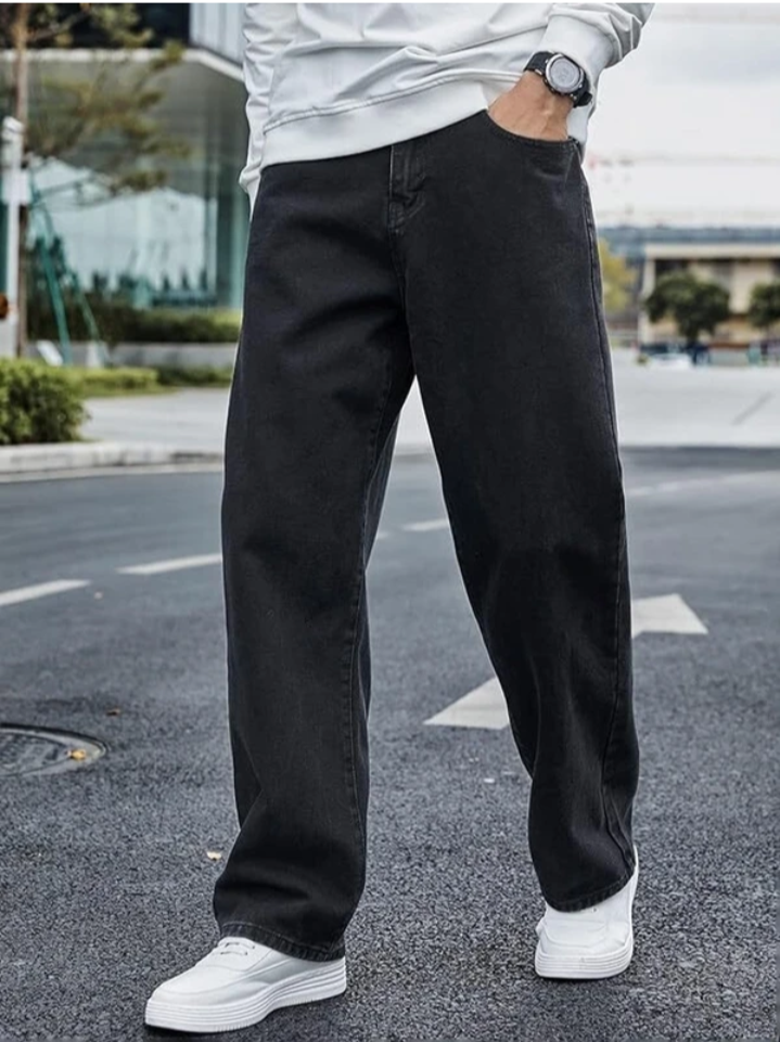 DENIM LOOK
Men Relaxed Fit Mid Rise Grey Jeans